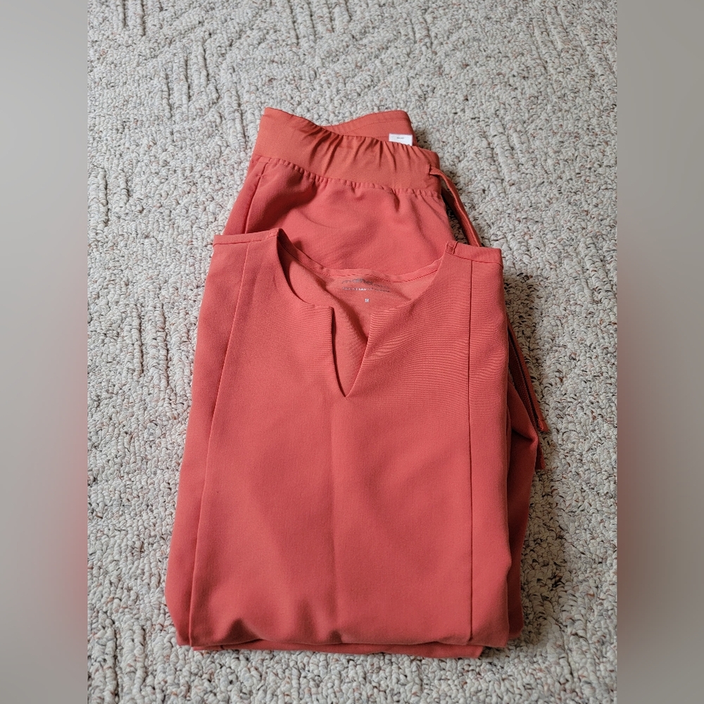 Mandala Scrubs- Coral PM
